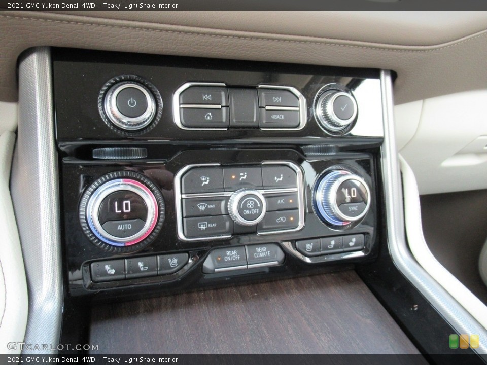 Teak/­Light Shale Interior Controls for the 2021 GMC Yukon Denali 4WD #142513792