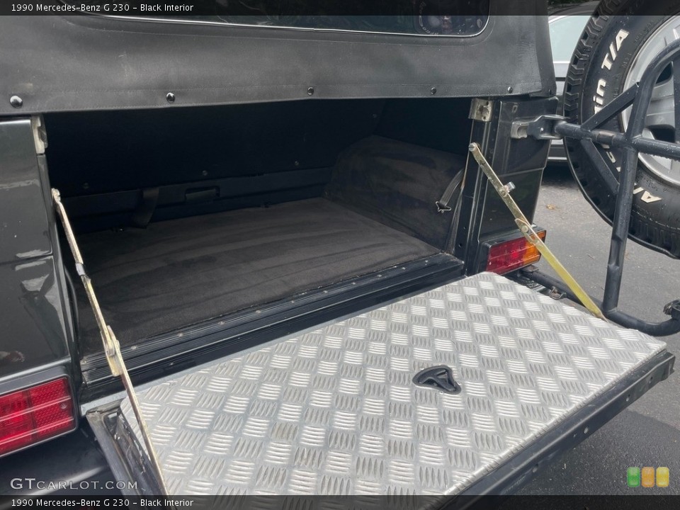 Black Interior Trunk for the 1990 Mercedes-Benz G 230 #142556386