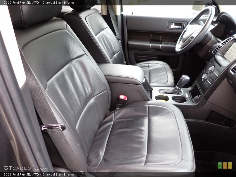 Charcoal Black Interior Front Seat for the 2019 Ford Flex SEL AWD #142575549