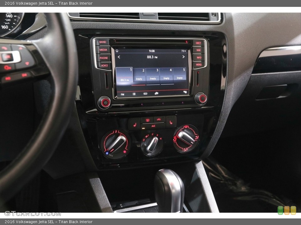 Titan Black Interior Controls for the 2016 Volkswagen Jetta SEL #142582696