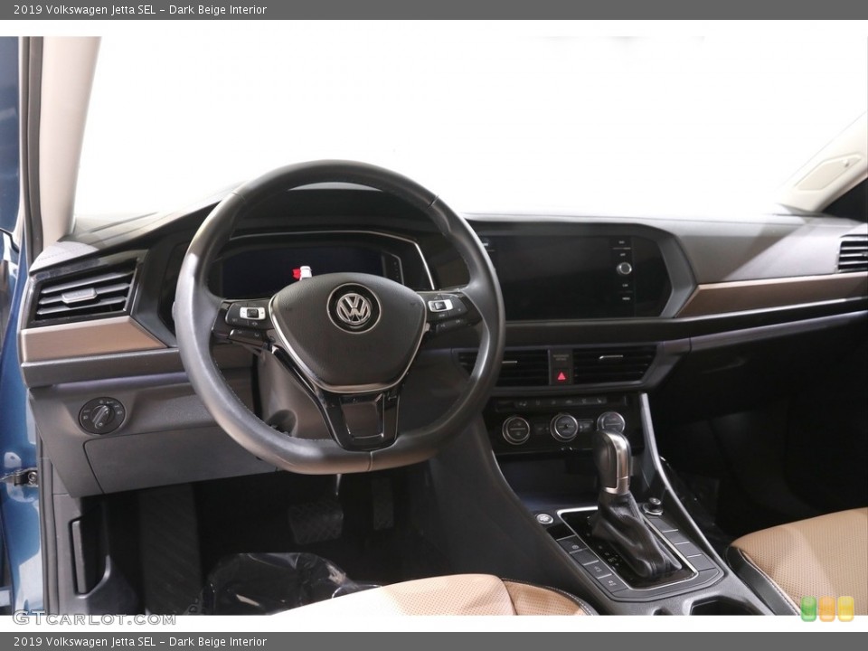 Dark Beige Interior Dashboard for the 2019 Volkswagen Jetta SEL #142583323