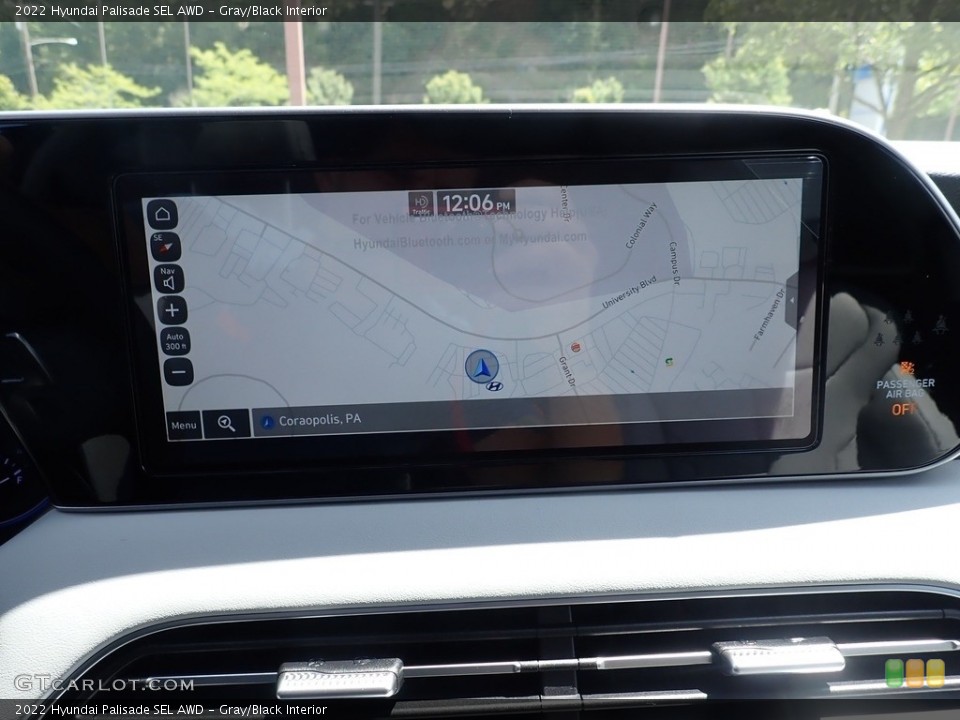 Gray/Black Interior Navigation for the 2022 Hyundai Palisade SEL AWD #142607129
