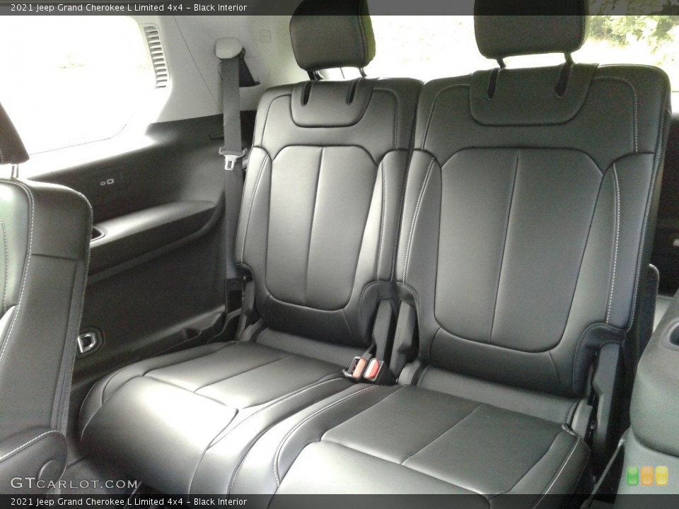 Black Interior Rear Seat for the 2021 Jeep Grand Cherokee L Limited 4x4 #142608845