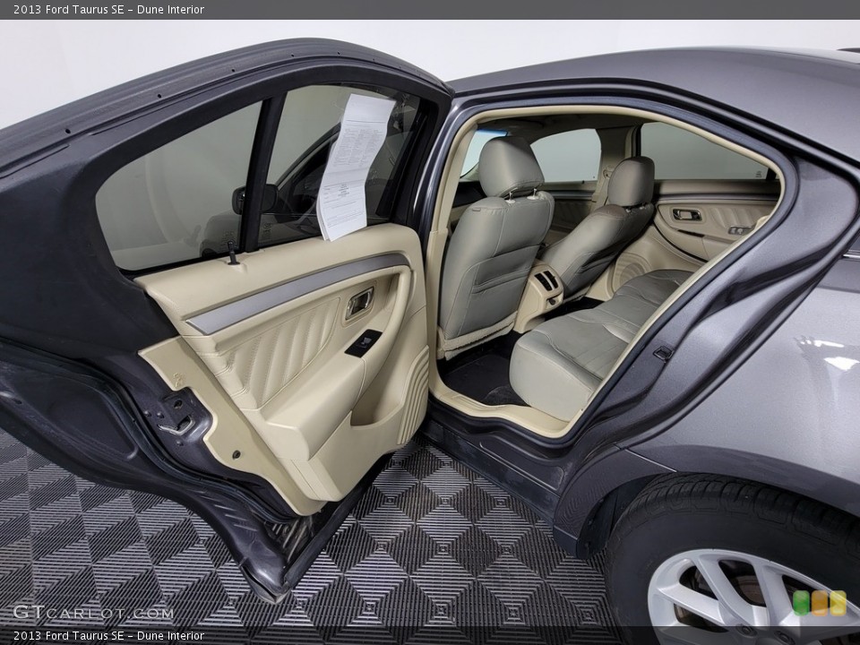 Dune Interior Door Panel for the 2013 Ford Taurus SE #142609565