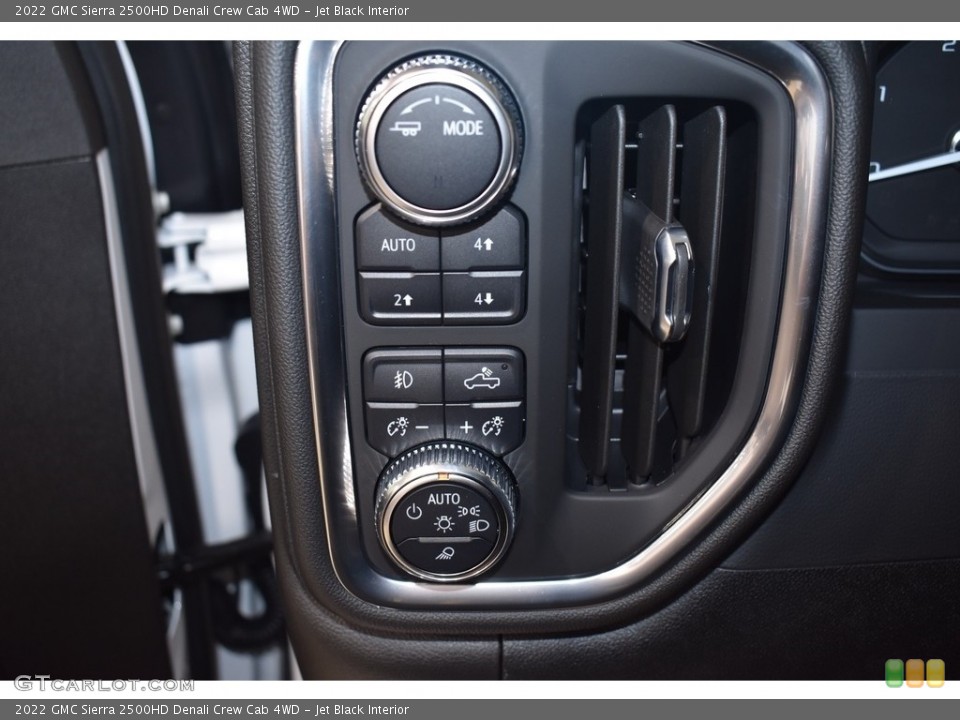 Jet Black Interior Controls for the 2022 GMC Sierra 2500HD Denali Crew Cab 4WD #142615254