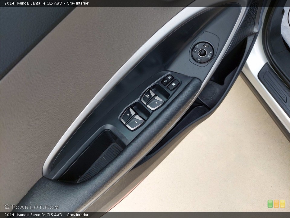Gray Interior Door Panel for the 2014 Hyundai Santa Fe GLS AWD #142619515