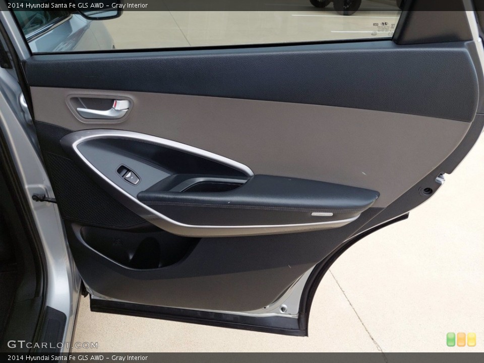 Gray Interior Door Panel for the 2014 Hyundai Santa Fe GLS AWD #142619812