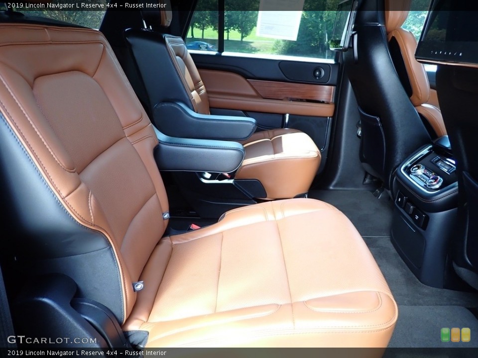 Russet Interior Rear Seat for the 2019 Lincoln Navigator L Reserve 4x4 #142624879