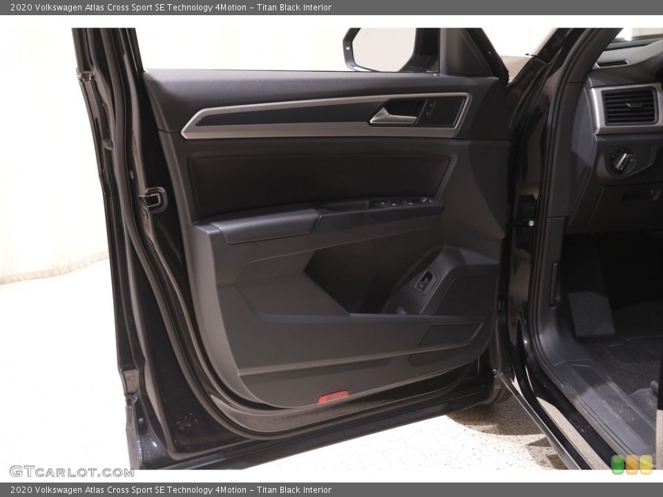 Titan Black Interior Door Panel for the 2020 Volkswagen Atlas Cross Sport SE Technology 4Motion #142630925