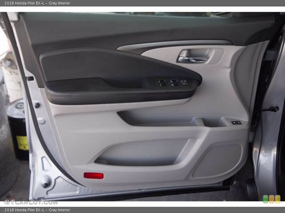 Gray Interior Door Panel for the 2018 Honda Pilot EX-L #142639286