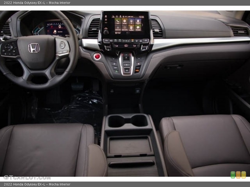 Mocha Interior Dashboard for the 2022 Honda Odyssey EX-L #142647211