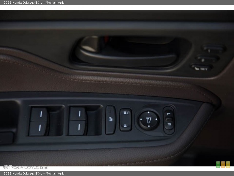 Mocha Interior Controls for the 2022 Honda Odyssey EX-L #142647640