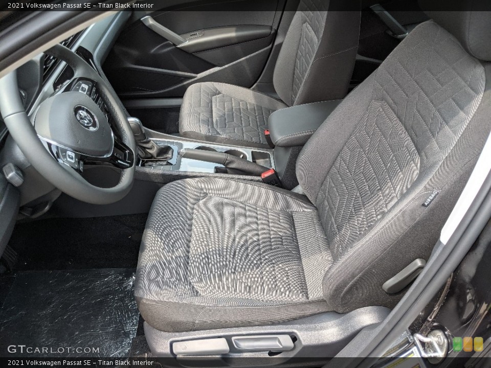 Titan Black Interior Front Seat for the 2021 Volkswagen Passat SE #142648102