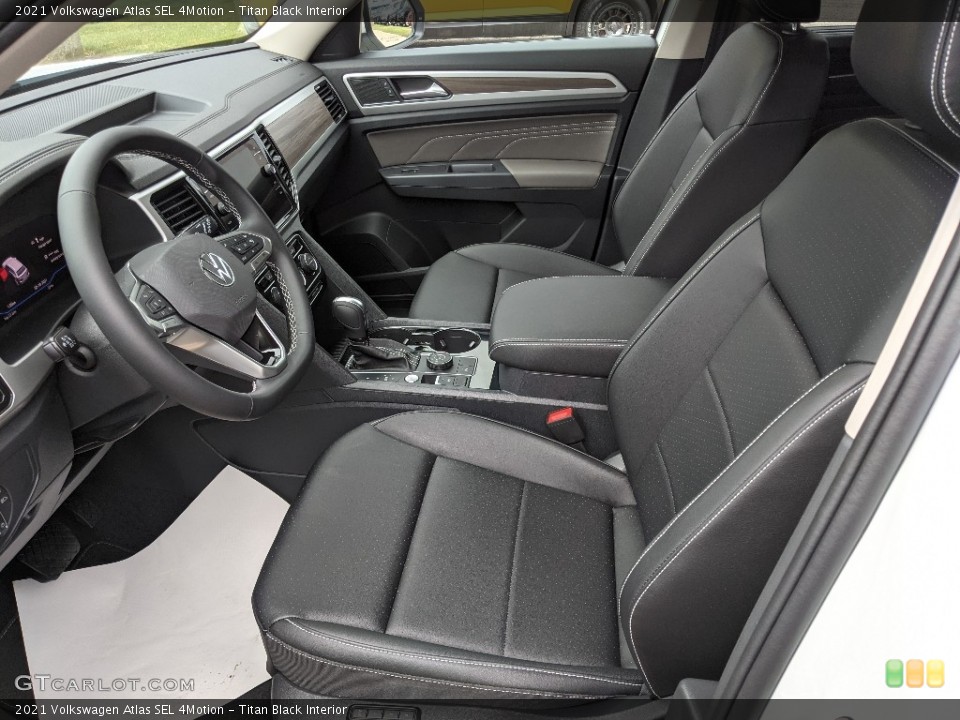 Titan Black Interior Photo for the 2021 Volkswagen Atlas SEL 4Motion #142648432