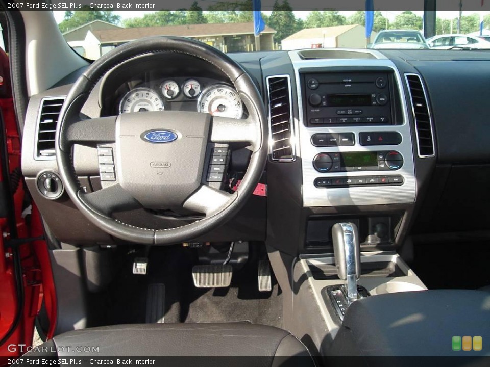 Charcoal Black Interior Dashboard for the 2007 Ford Edge SEL Plus #14265663