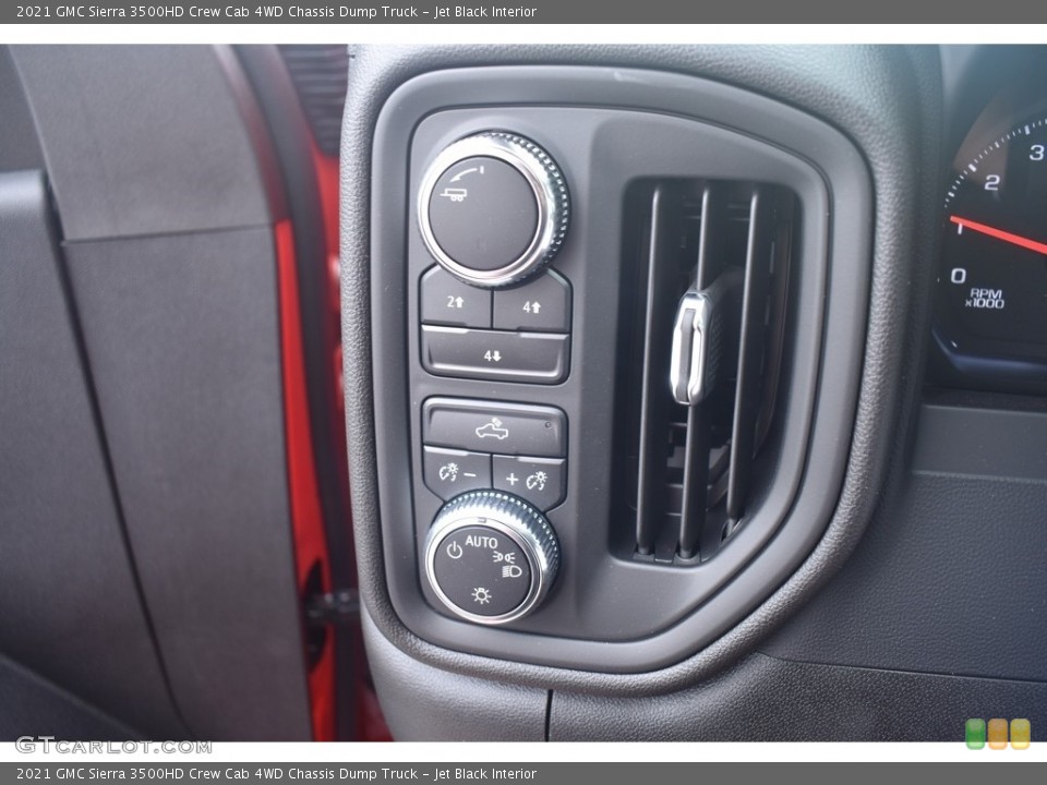 Jet Black Interior Controls for the 2021 GMC Sierra 3500HD Crew Cab 4WD Chassis Dump Truck #142660973