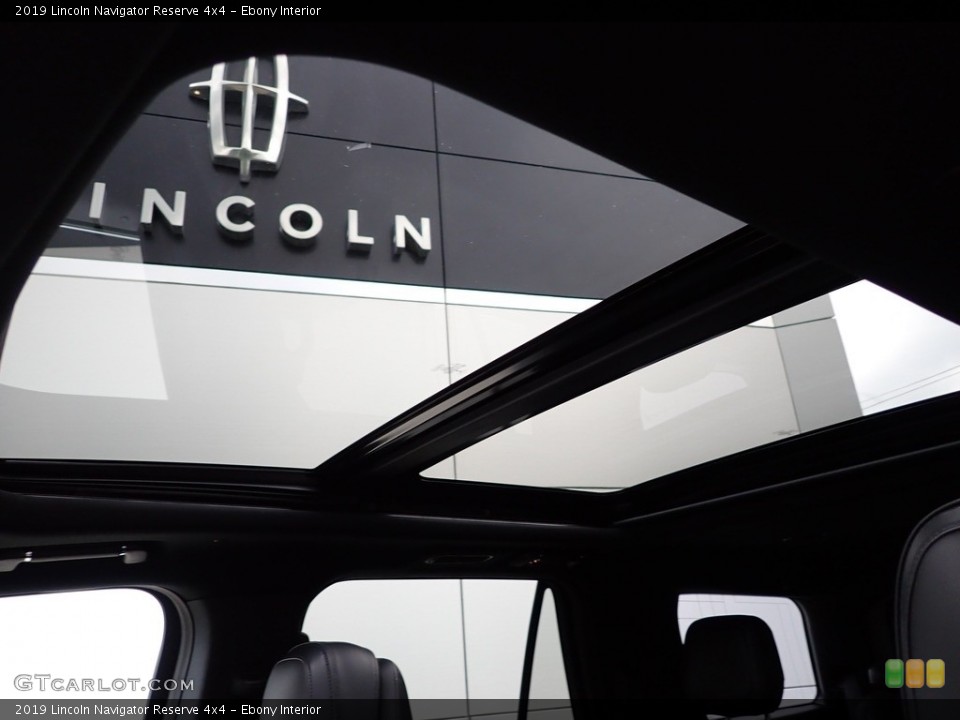Ebony Interior Sunroof for the 2019 Lincoln Navigator Reserve 4x4 #142663234