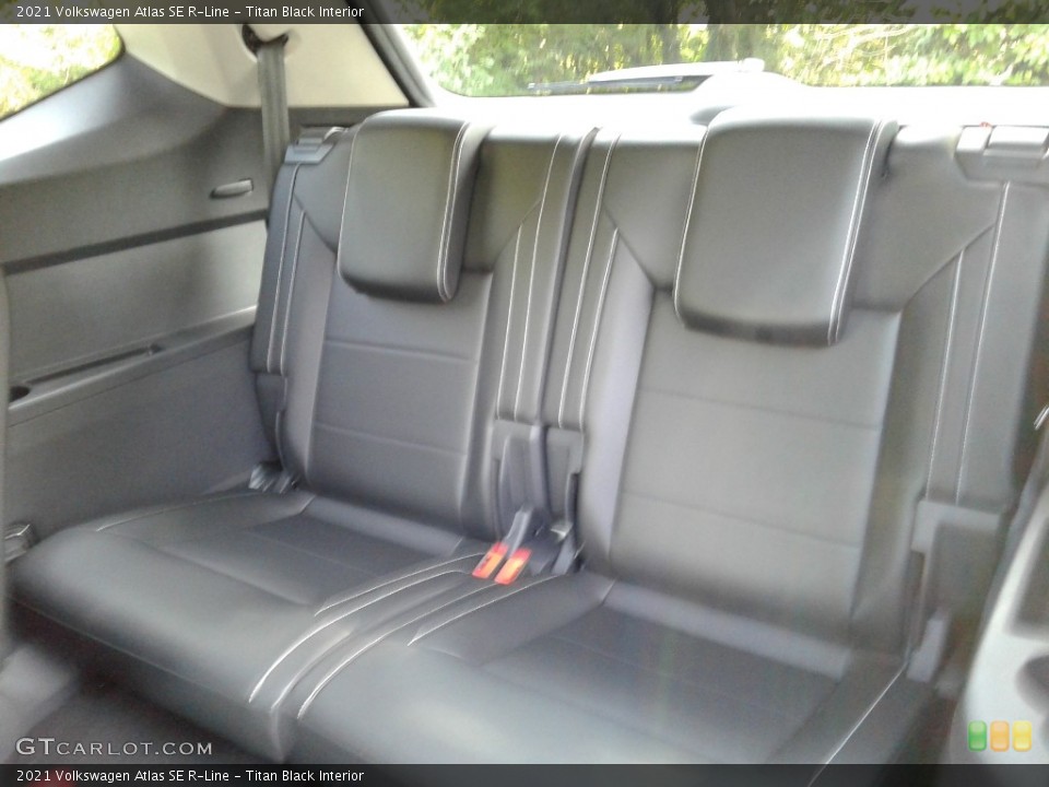 Titan Black Interior Rear Seat for the 2021 Volkswagen Atlas SE R-Line #142676588
