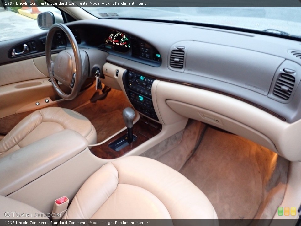 Light Parchment Interior Dashboard for the 1997 Lincoln Continental  #142684705