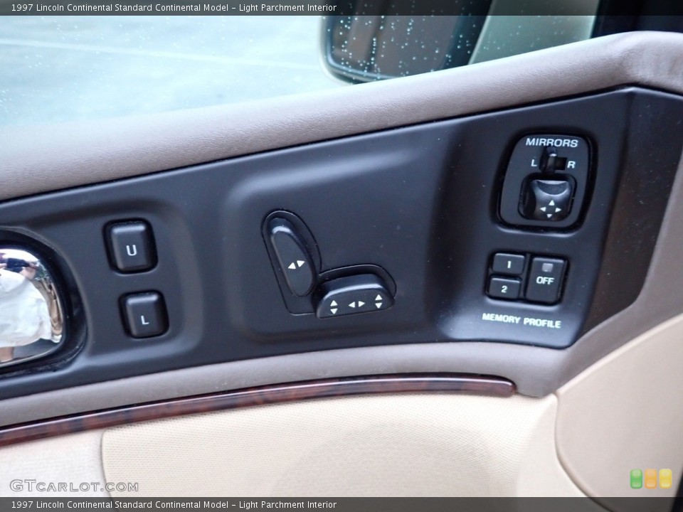 Light Parchment Interior Controls for the 1997 Lincoln Continental  #142684936
