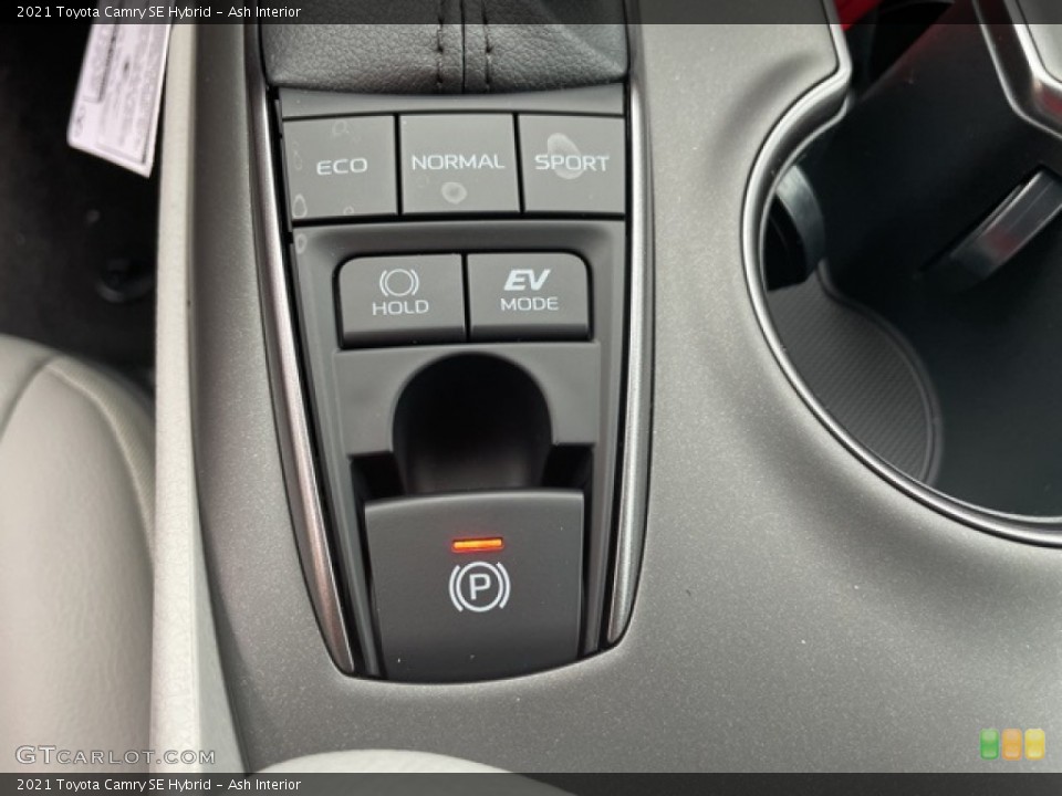 Ash Interior Controls for the 2021 Toyota Camry SE Hybrid #142690115