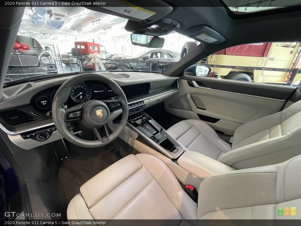 Slate Gray/Chalk Interior Photo for the 2020 Porsche 911 Carrera S #142690694