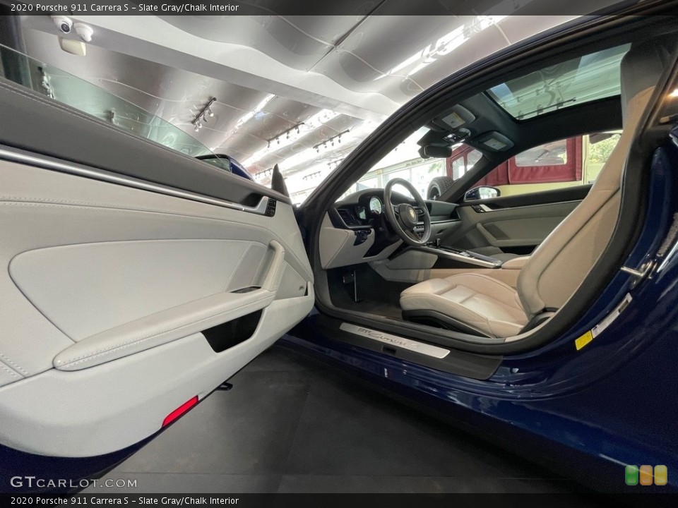 Slate Gray/Chalk Interior Door Panel for the 2020 Porsche 911 Carrera S #142690799
