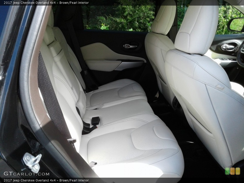 Brown/Pearl Interior Rear Seat for the 2017 Jeep Cherokee Overland 4x4 #142701060