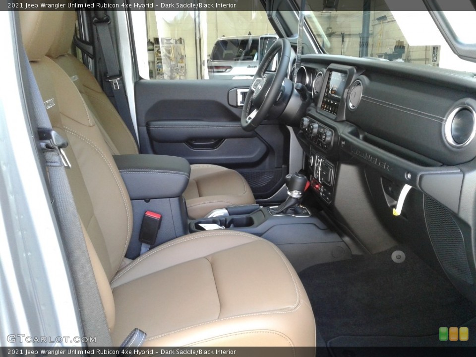 Dark Saddle/Black Interior Dashboard for the 2021 Jeep Wrangler Unlimited Rubicon 4xe Hybrid #142709186
