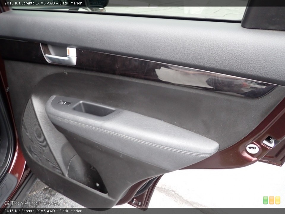 Black Interior Door Panel for the 2015 Kia Sorento LX V6 AWD #142709618