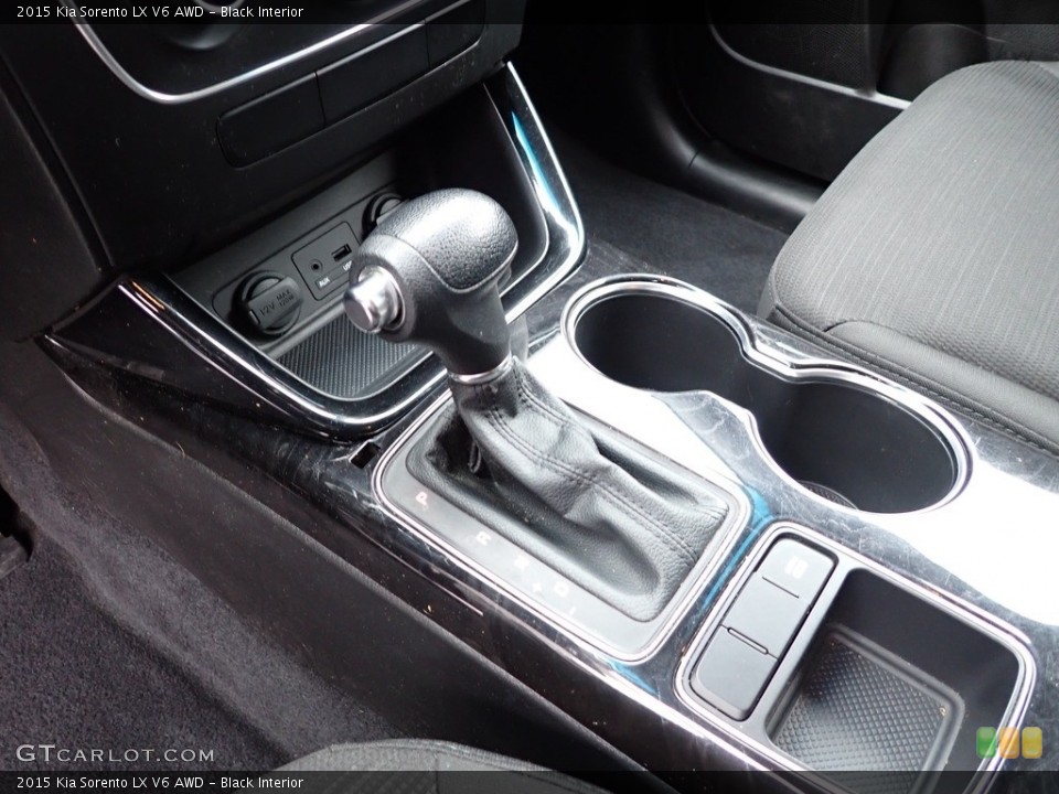 Black Interior Transmission for the 2015 Kia Sorento LX V6 AWD #142709759