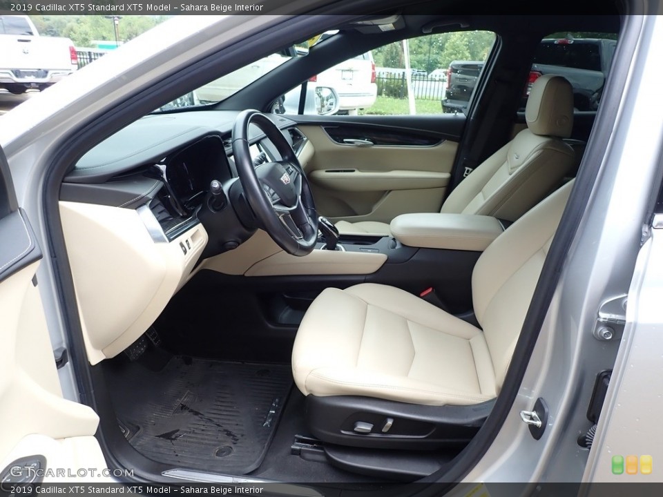 Sahara Beige Interior Photo for the 2019 Cadillac XT5  #142713155