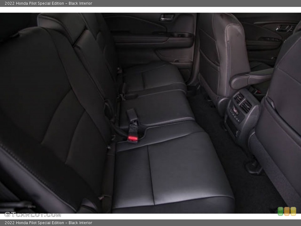 Black Interior Rear Seat for the 2022 Honda Pilot Special Edition #142748200