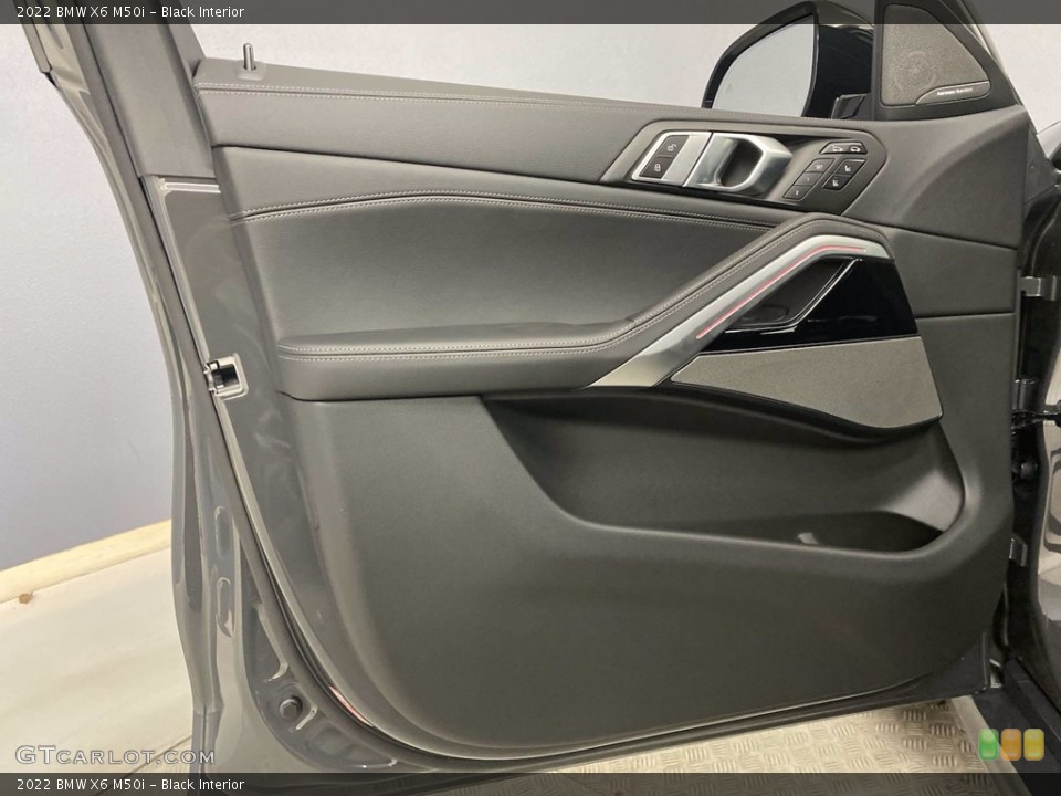 Black Interior Door Panel for the 2022 BMW X6 M50i #142765137