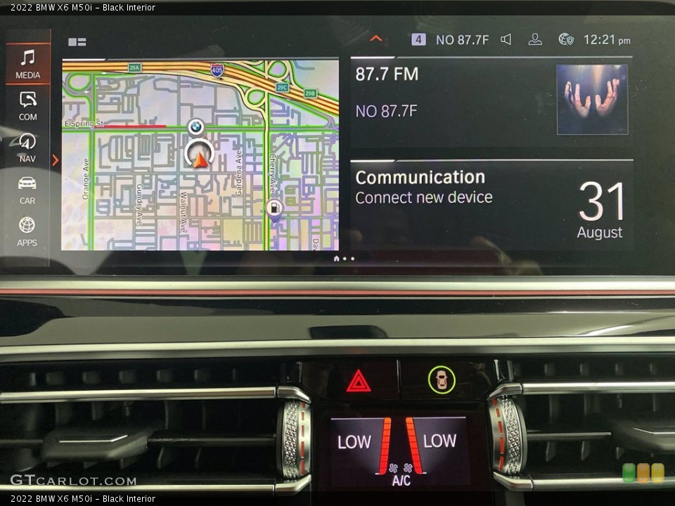 Black Interior Navigation for the 2022 BMW X6 M50i #142765353