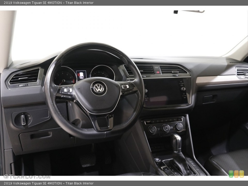 Titan Black Interior Dashboard for the 2019 Volkswagen Tiguan SE 4MOTION #142765671