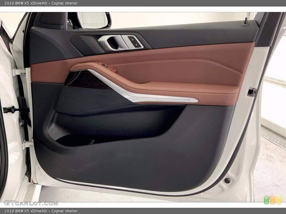 Cognac Interior Door Panel for the 2019 BMW X5 xDrive40i #142770666