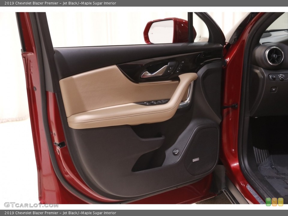 Jet Black/­Maple Sugar Interior Door Panel for the 2019 Chevrolet Blazer Premier #142798239