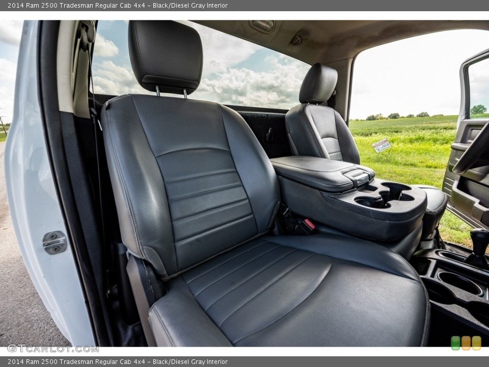 Black/Diesel Gray 2014 Ram 2500 Interiors