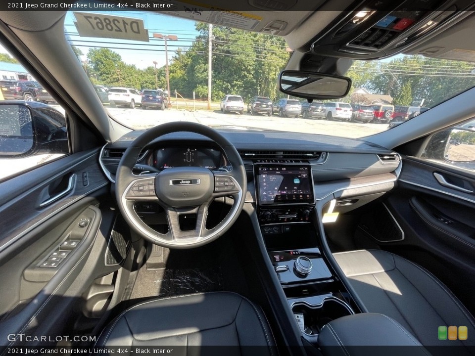 Black Interior Photo for the 2021 Jeep Grand Cherokee L Limited 4x4 #142818878