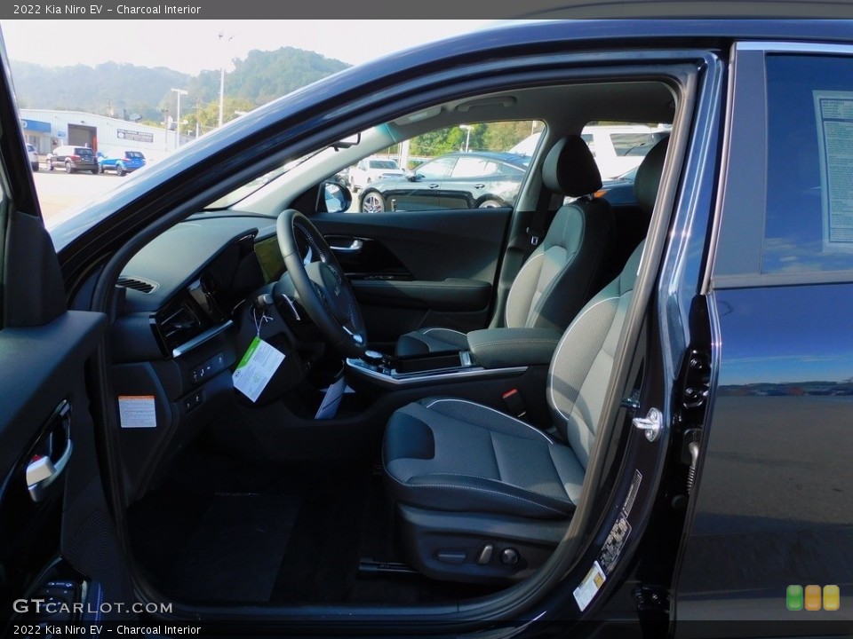 Charcoal Interior Photo for the 2022 Kia Niro EV #142826623