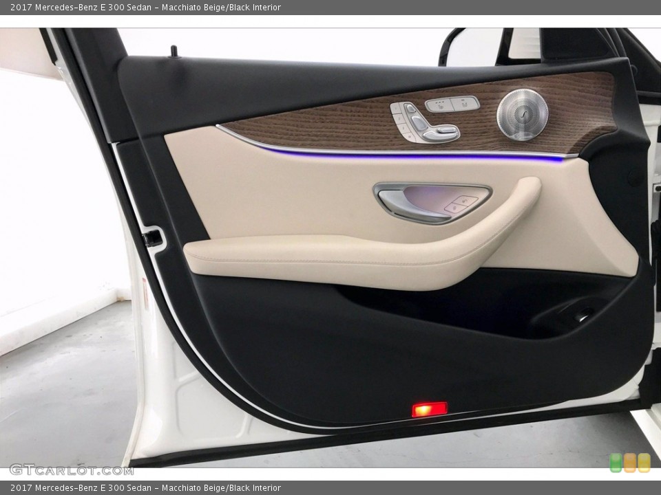 Macchiato Beige/Black Interior Door Panel for the 2017 Mercedes-Benz E 300 Sedan #142827923