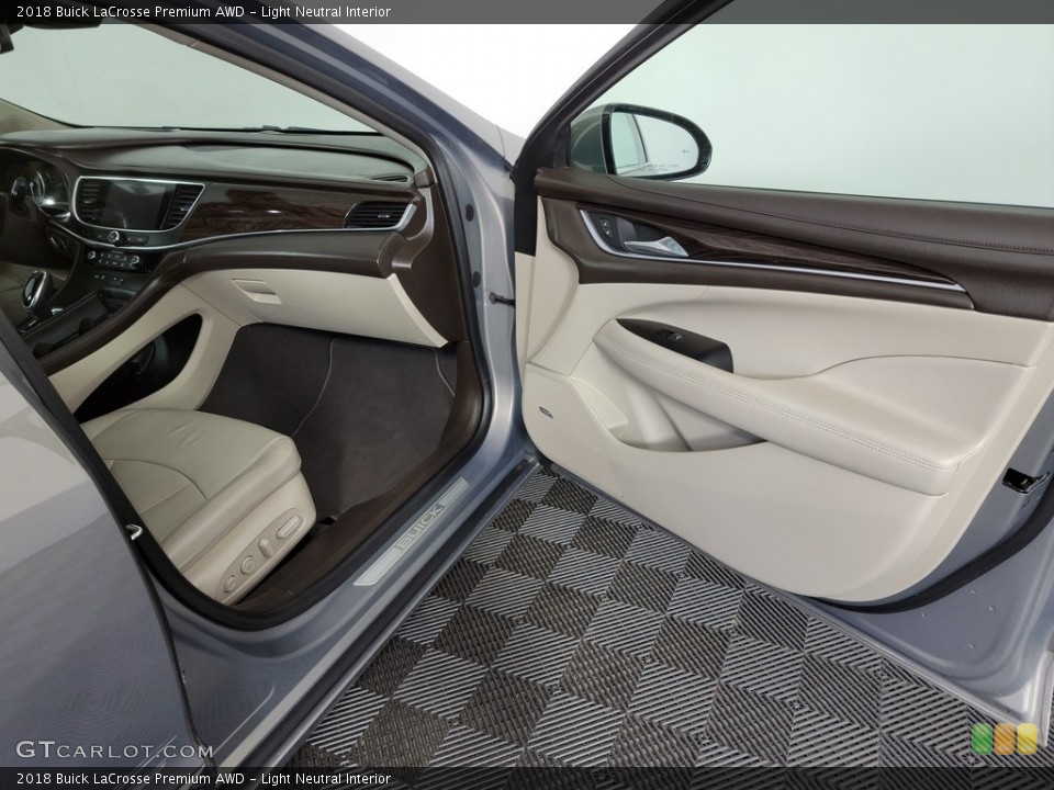 Light Neutral Interior Door Panel for the 2018 Buick LaCrosse Premium AWD #142829024