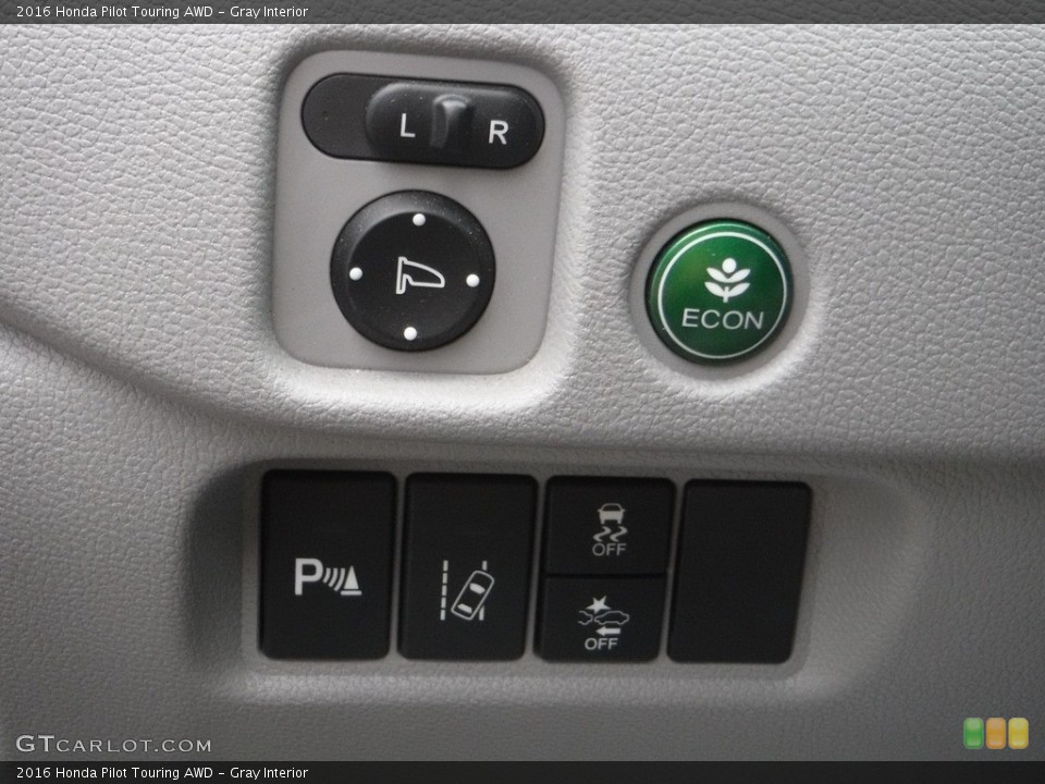 Gray Interior Controls for the 2016 Honda Pilot Touring AWD #142836366