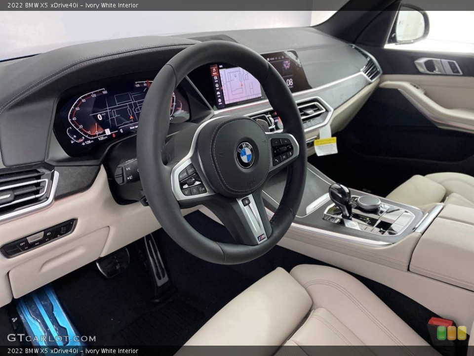 Ivory White Interior Photo for the 2022 BMW X5 xDrive40i #142838367