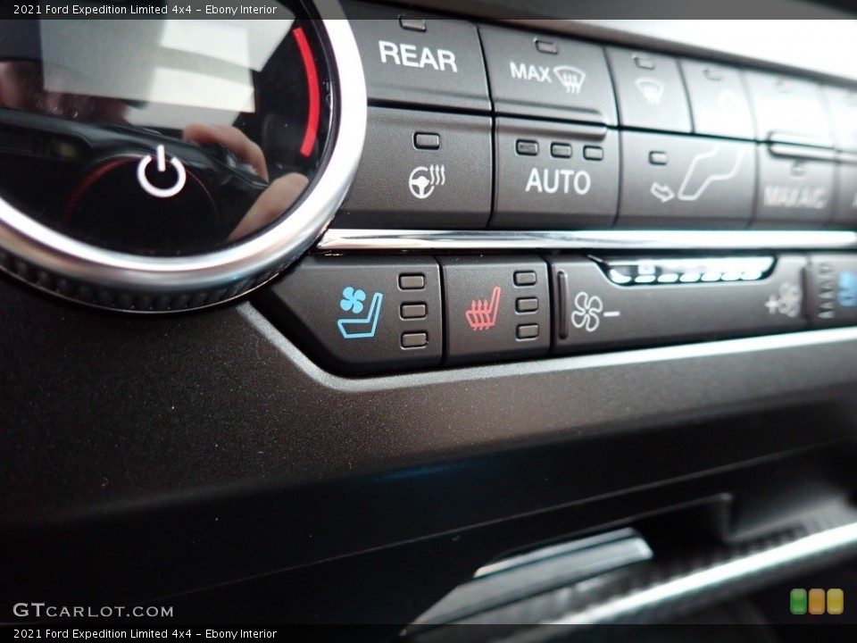 Ebony Interior Controls for the 2021 Ford Expedition Limited 4x4 #142850804