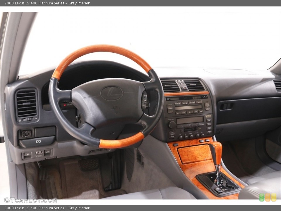 Gray Interior Photo for the 2000 Lexus LS 400 Platinum Series #142853924