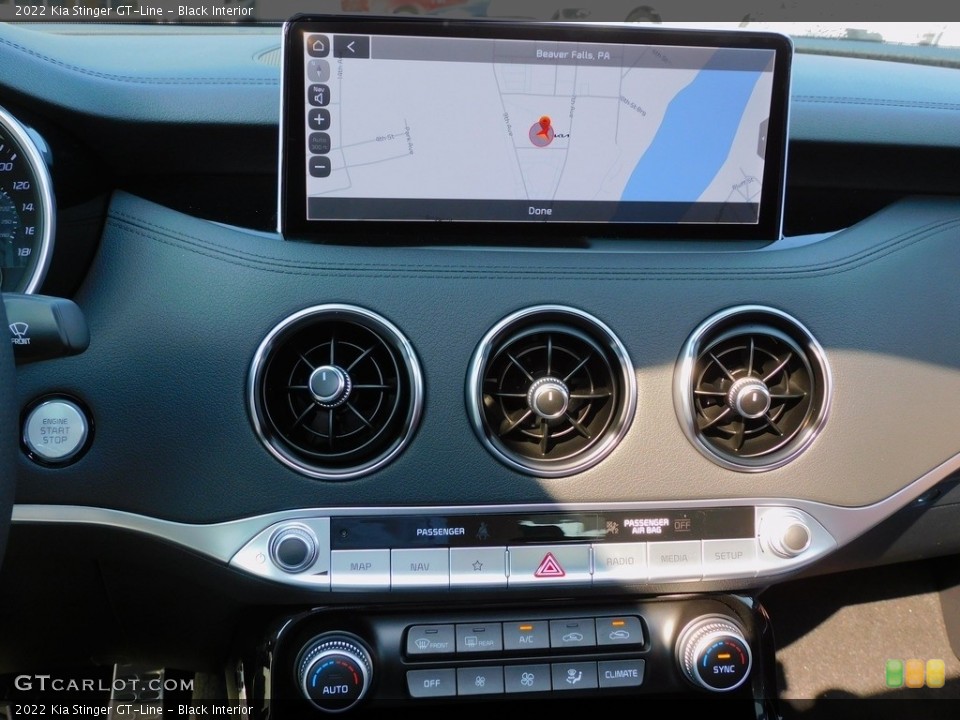 Black Interior Controls for the 2022 Kia Stinger GT-Line #142875310
