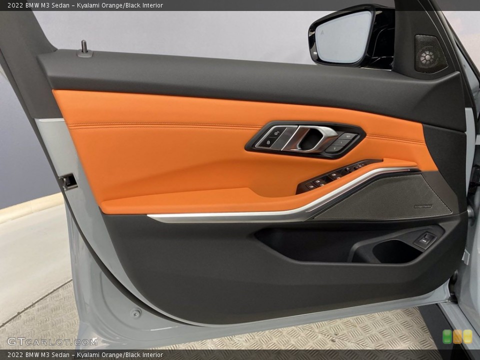Kyalami Orange/Black Interior Door Panel for the 2022 BMW M3 Sedan #142888987
