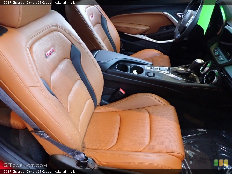 Kalahari 2017 Chevrolet Camaro Interiors